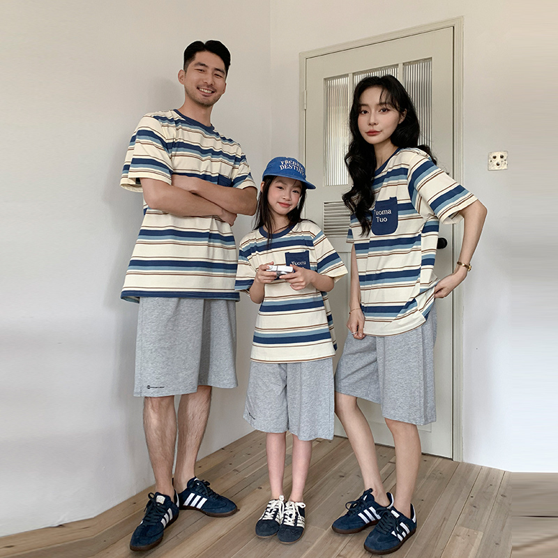 Summer Clothing New Look - 新しい夏の家族旅行服セット男の子と女の子のTシャツショーツセットファミリールック休暇用コットンTシャツ快適な服装