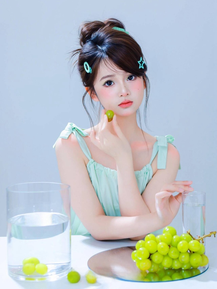 新しい夏の写真韓国風甘いかわいい透明感ガールパーソナルポート - Summer Clothing Girls のレビューと価格