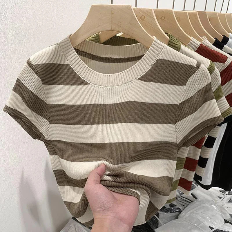 新しい女性のセーター 2026 春夏 O ネックストライプ半 - Summer Clothing Yarn のレビューと価格