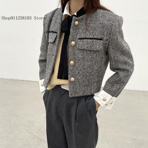 コントラストのあるスタンドカラーのフレンチレトロ乗馬服、レデ - Summer Equestrian Clothing のレビューと価格