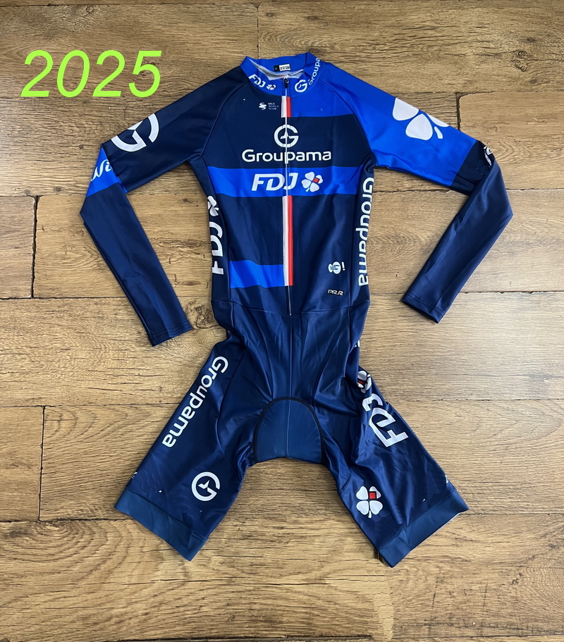 レーザーカットスキンスーツ 2025 2026 GROUPA - Summer Clothing Material のレビューと価格
