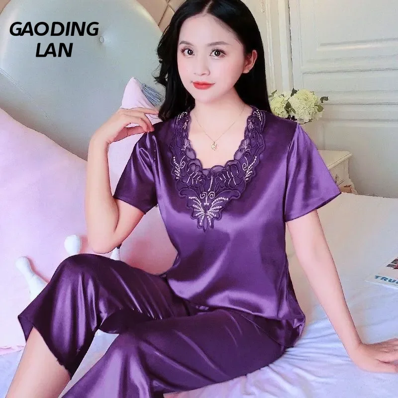 女性用半袖Vネックパジャマセット,大きなレースのホームウェア - Summer House Clothing のレビューと価格